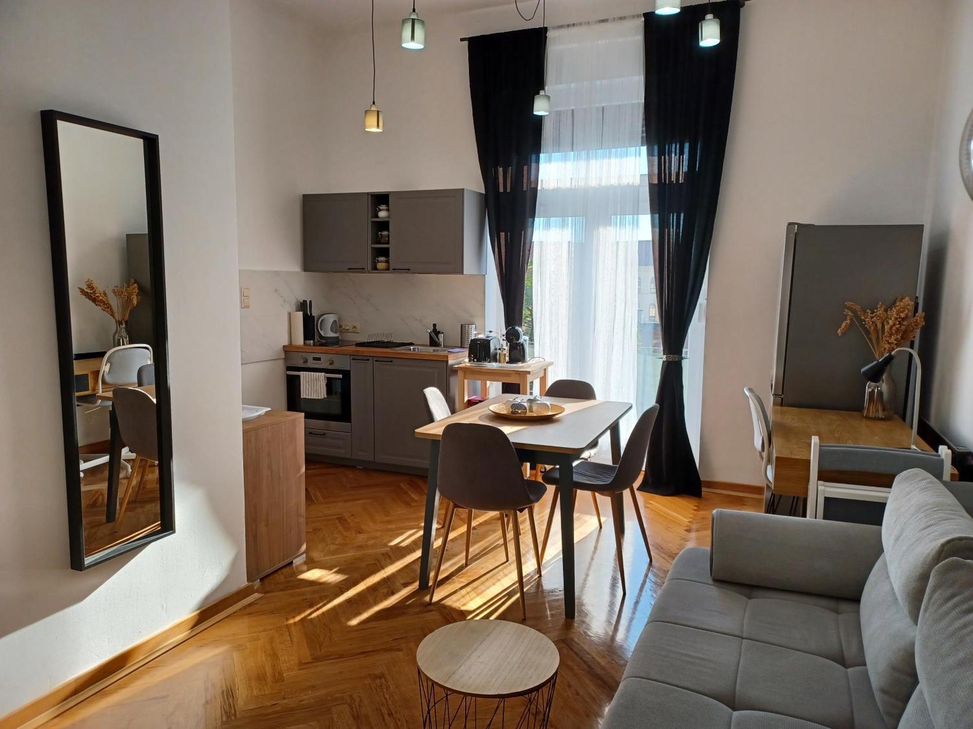 Apartment Hesperia ザグレブ エクステリア 写真